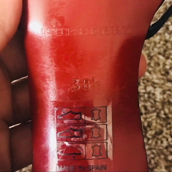 Burberry Black Leather Clogs Size 38.5 - Picture 6 of 8